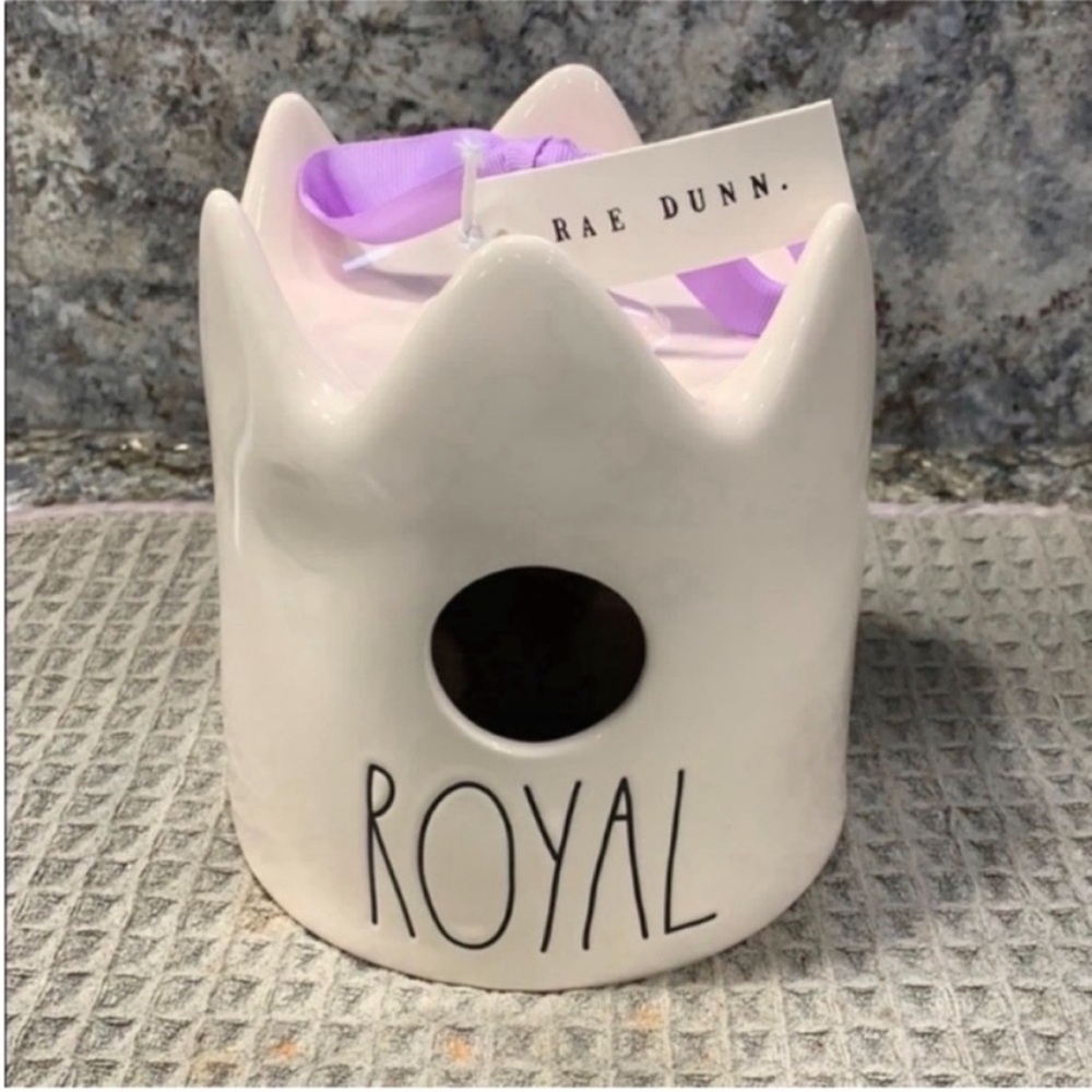 NWT Rae Dunn “ROYAL” Ceramic Birdhouse
